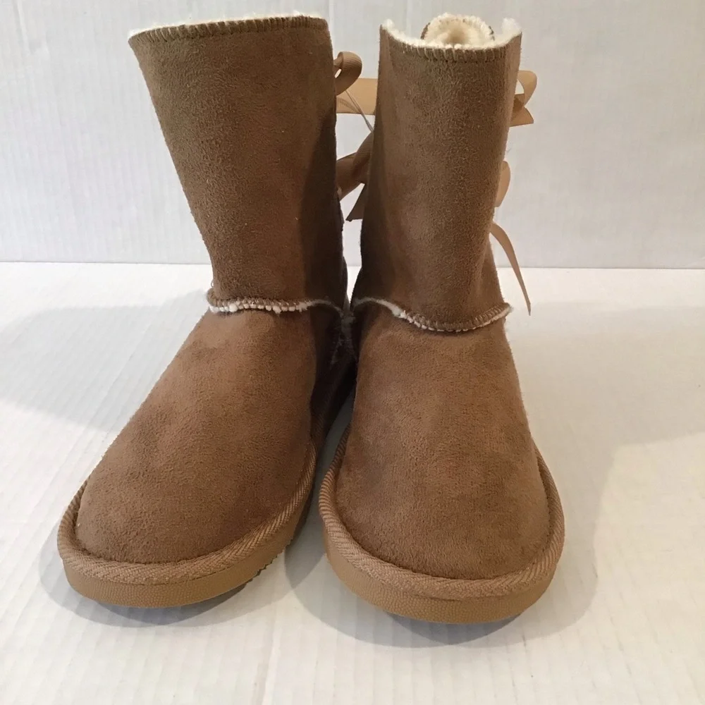 US Sports Brown Boots with 2 Back Ribbon Bows 4